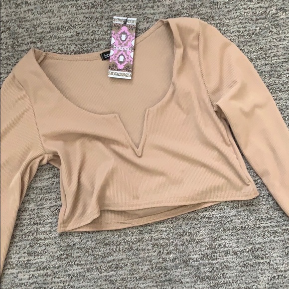 New boohoo cropped long sleeves bundle - Picture 2 of 3